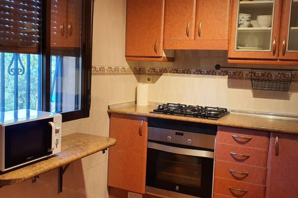 Casa Rural Las Traviesas 2 カンデレダ エクステリア 写真