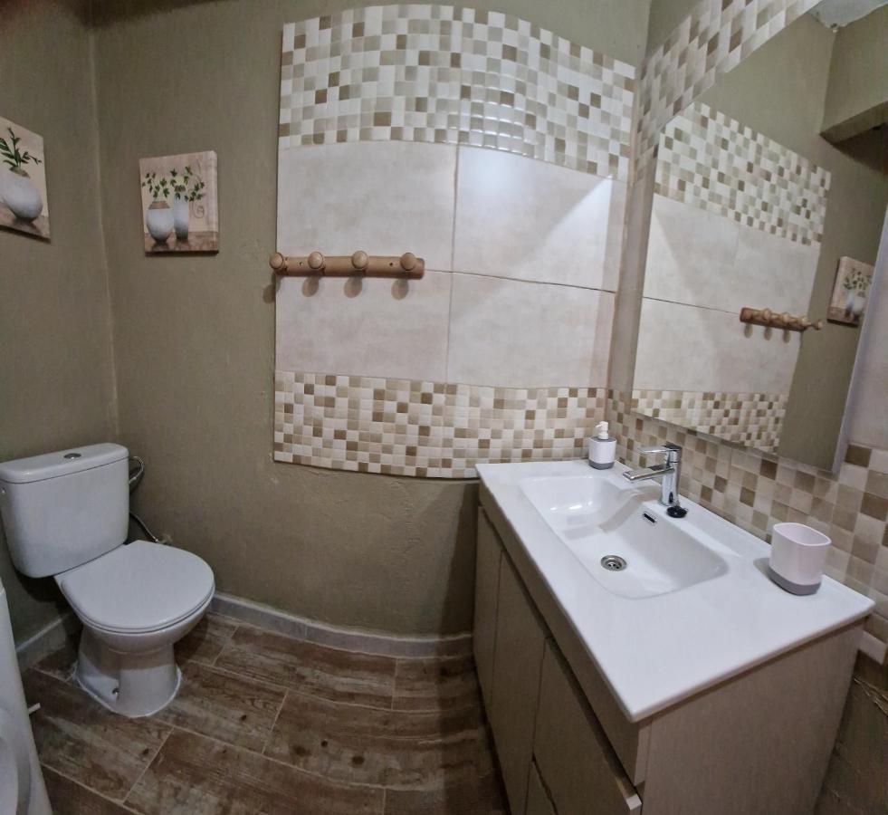 Casa Rural Las Traviesas 2 カンデレダ エクステリア 写真