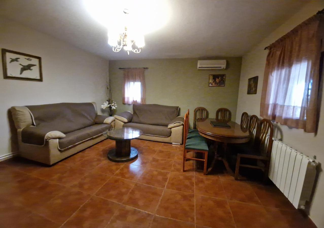 Casa Rural Las Traviesas 2 カンデレダ エクステリア 写真